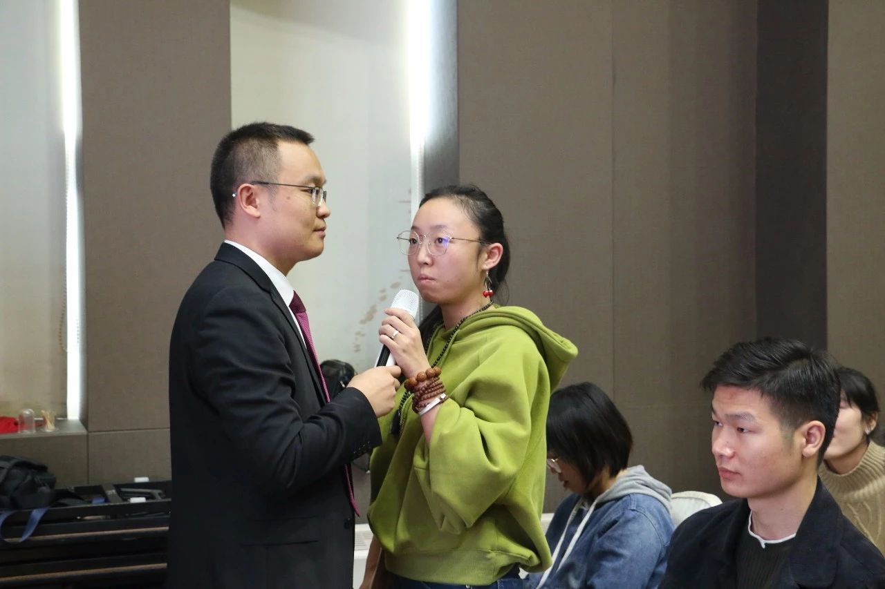 【峰光无限装饰】在交流中成长 在学习中前行——峰光集团“将帅特训营”圆满落幕